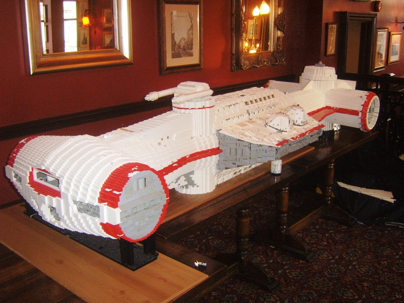 Illustration for article titled Crazy Guy Making Huge Minifig Scale Lego Corellian Corvette